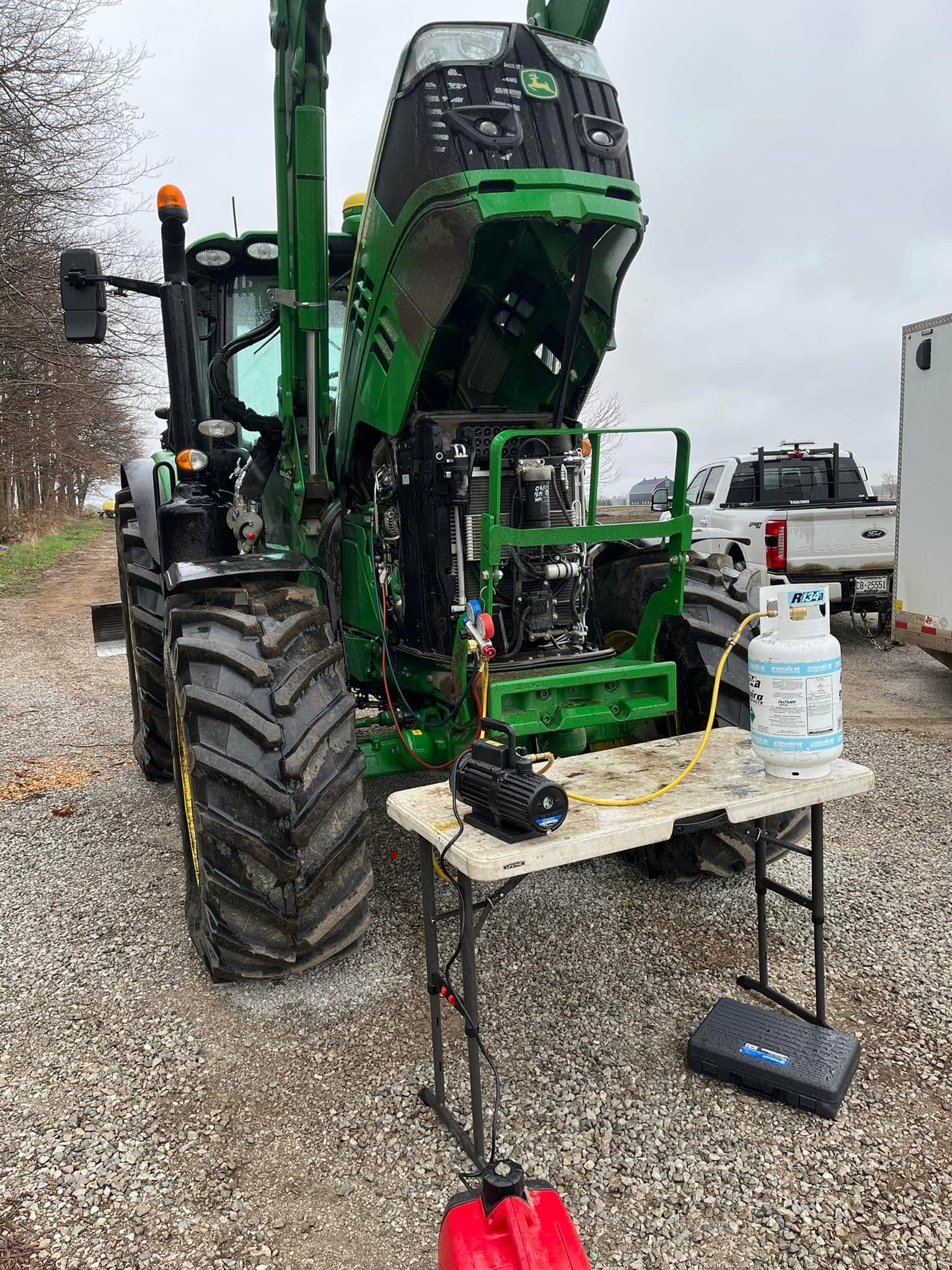 On-site hydraulic hose making for field equipment